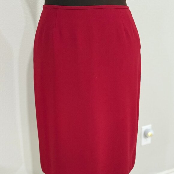 Kasper Petite Size 16 Red Skirt - Picture 1 of 3